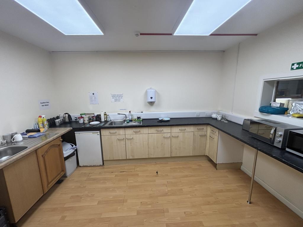 61833 Sq Ft, Higher Poole, Wellington, TA21 - Available, Image 20