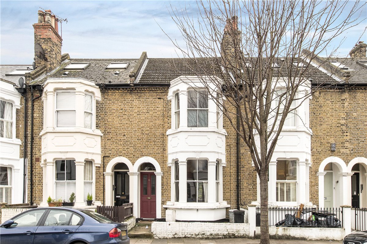 4 bedroom House, Buckmaster Road, London, SW11 - 