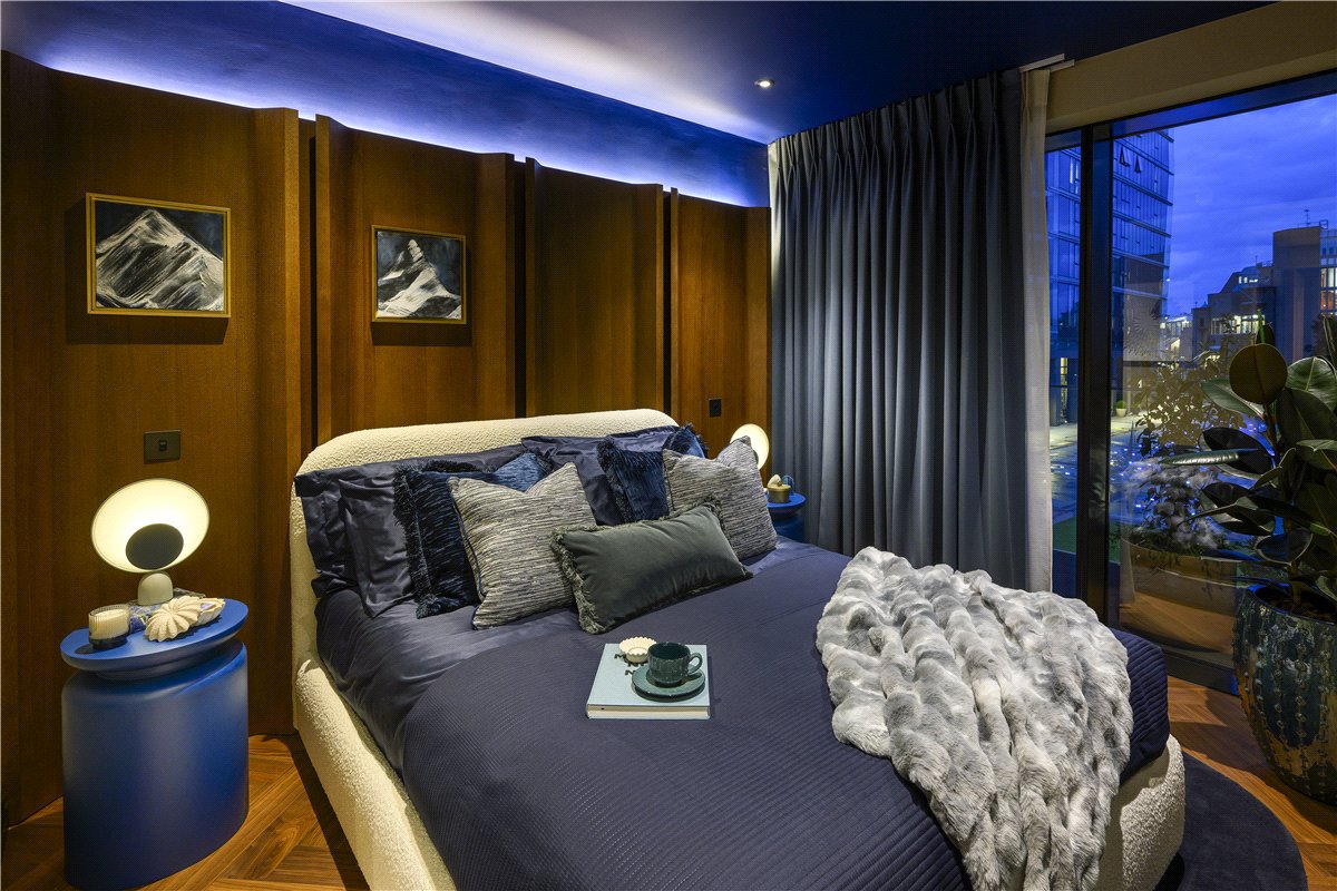3 bedroom Flat, London Dock, 9 Arrival Square, E1W - Available, Image 3