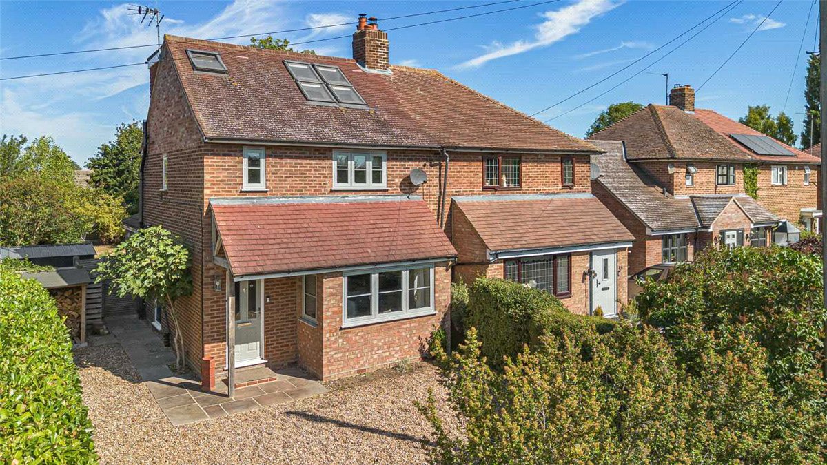 3 bedroom House, Fowlmere Road, Thriplow, SG8 - Available