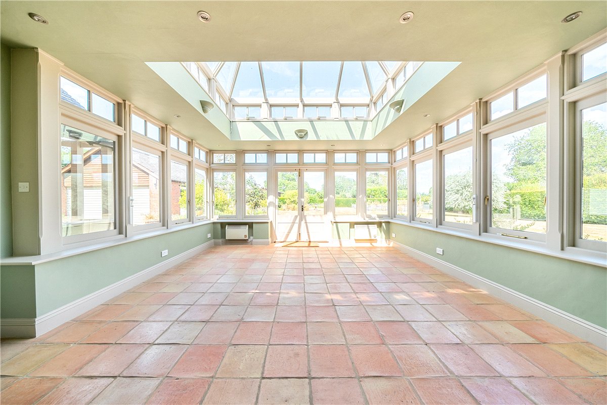5 bedroom House, Crofton, Marlborough, SN8 - Available, Image 2
