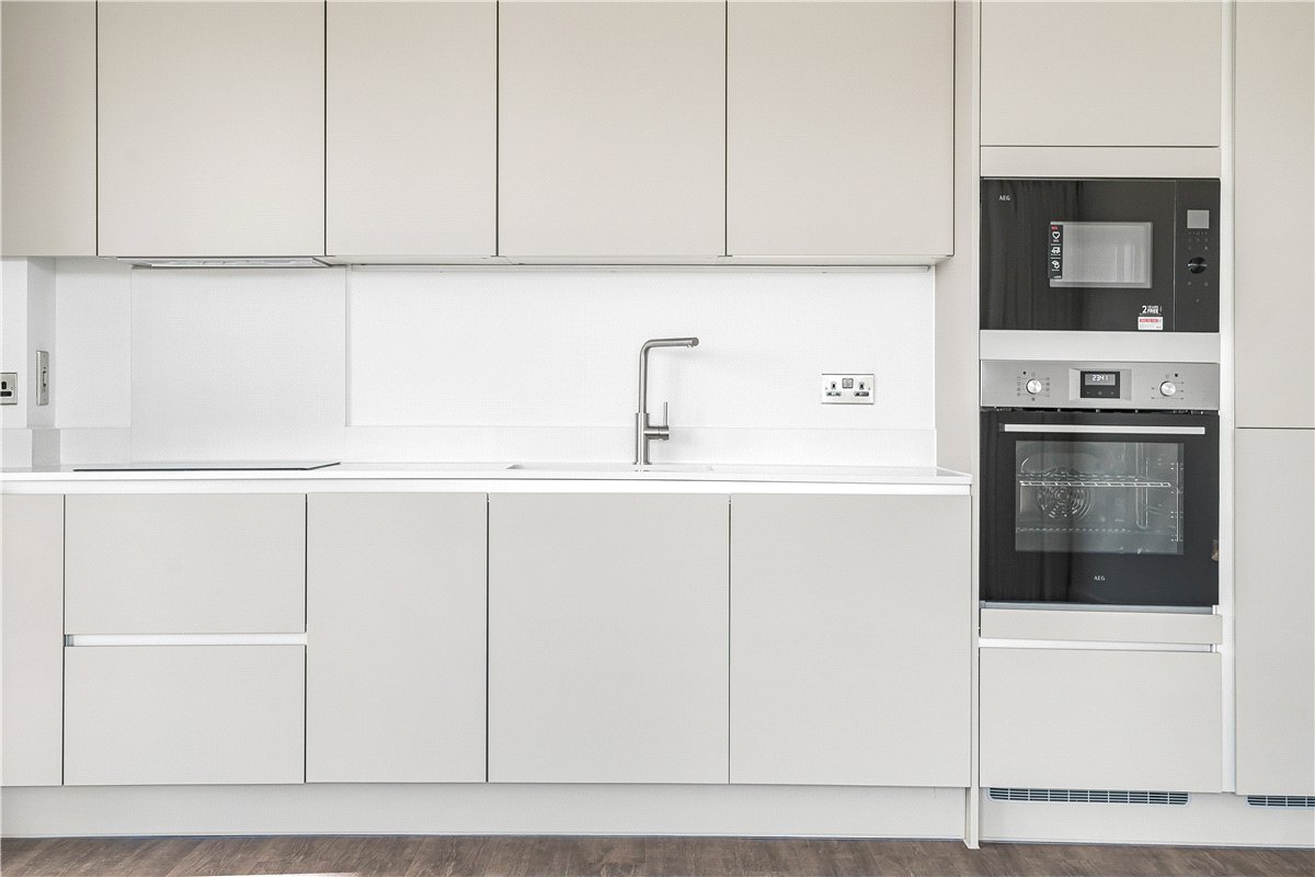 2 bedroom Flat, Munda Way, Oxford, OX2 - Available, Image 2