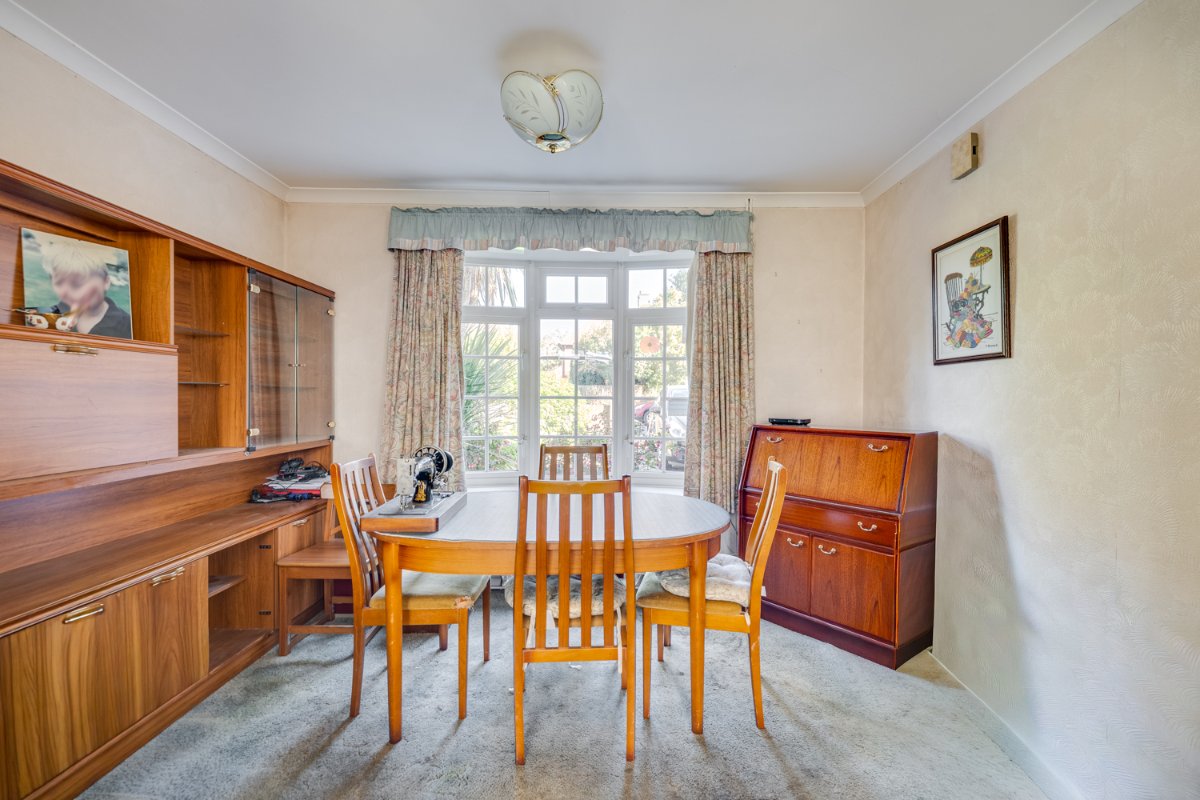 2 bedroom House, Barnes Avenue, London, SW13 - Sold STC, Image 4