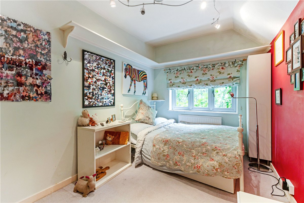 6 bedroom House, Hyde Lane, Marlborough, SN8 - Available, Image 17
