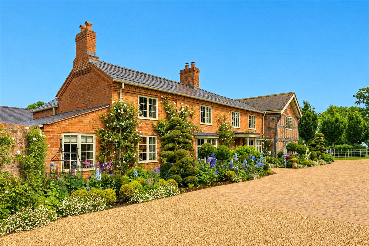 6 bedroom House, Faddiley, Nantwich, CW5 - Available, Image 3