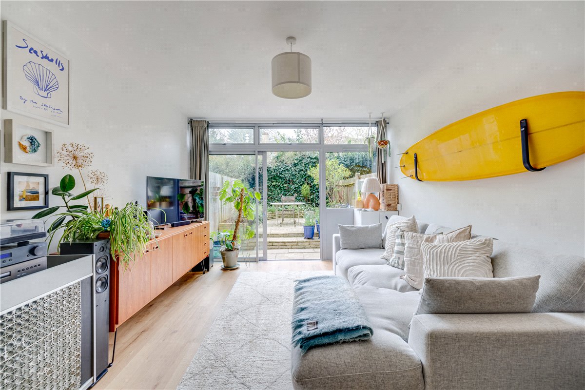 2 bedroom Maisonette, Claudia Place, London, SW19 - Sold, Image 6