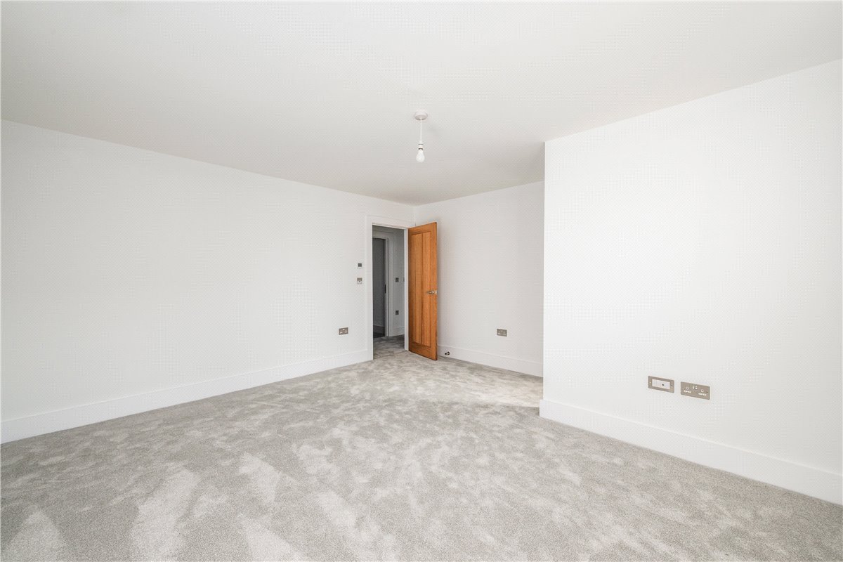 4 bedroom House, Bannold Road, Waterbeach, CB25 - Sold, Image 2