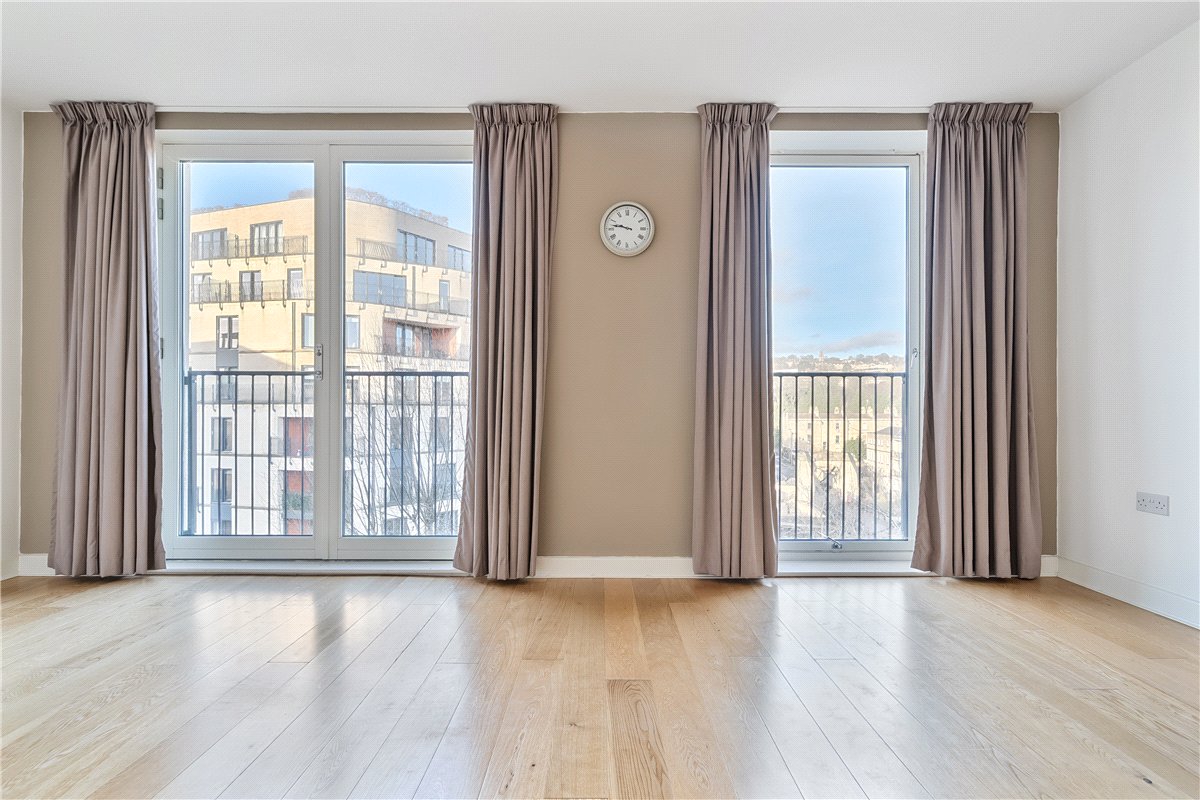 2 bedroom Flat, Victoria Bridge Road, Bath, BA2 - Available, Image 4