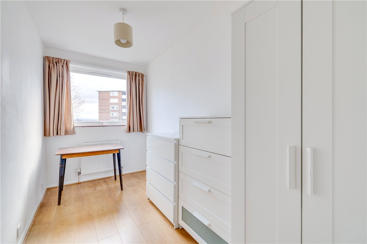 2 bedroom Flat, Albert Drive, London, SW19 - Sold, Image 6