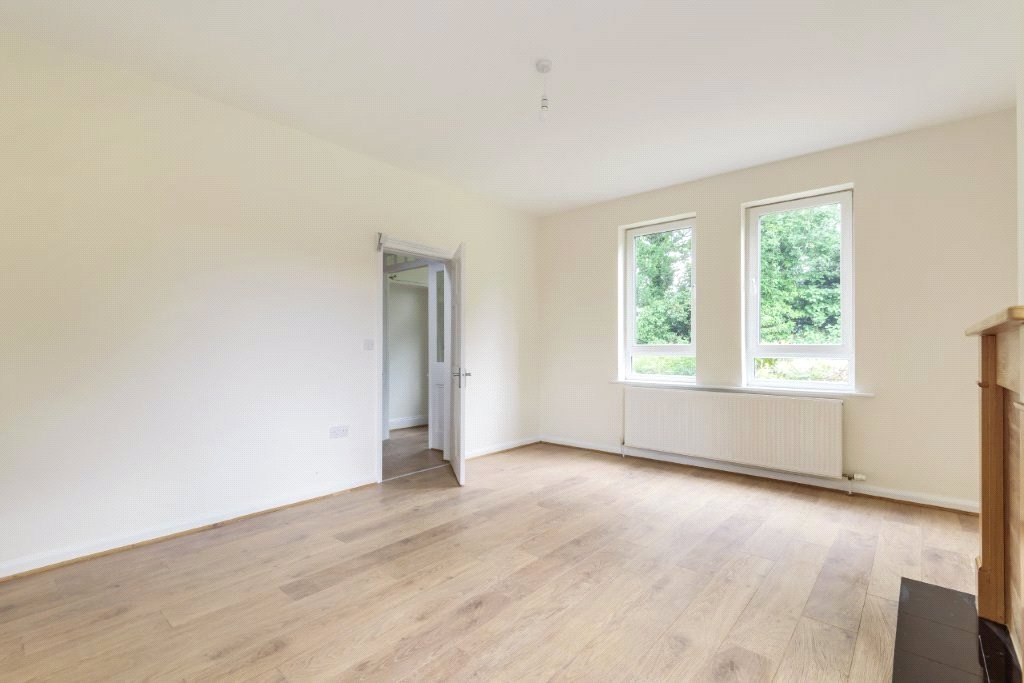 5 bedroom House, Holmsley Lane, Brierley, S72 - Let Agreed, Image 5