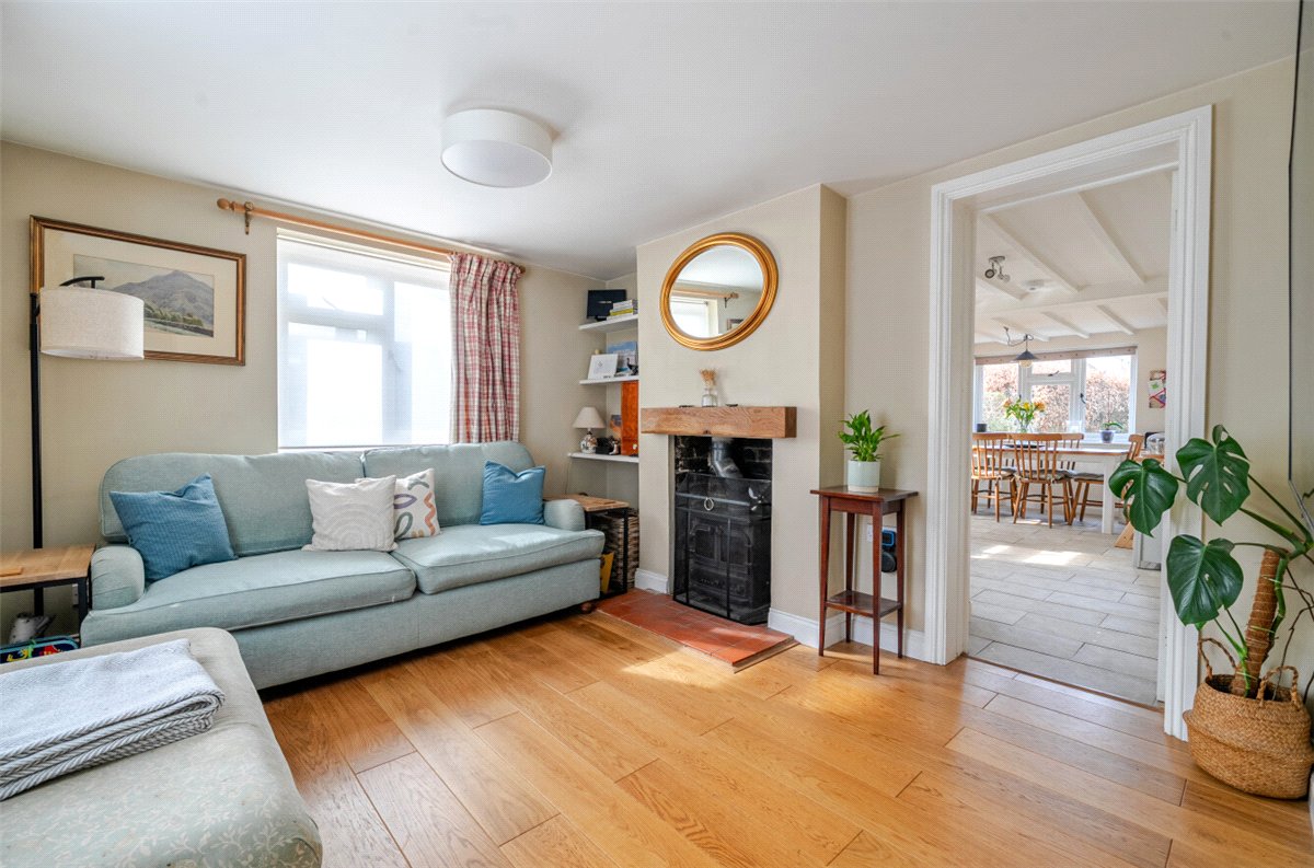 2 bedroom House, Dyers Yard, Ramsbury, SN8 - Available, Image 1