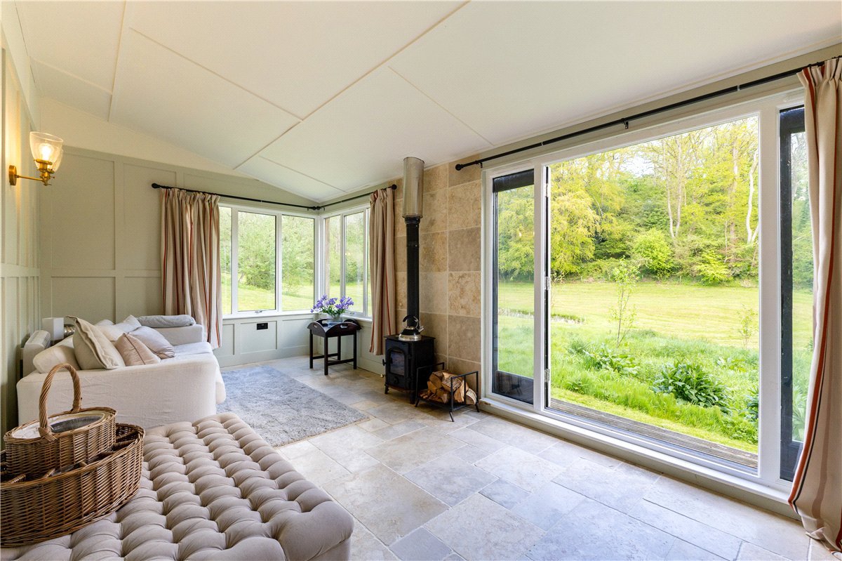 5 bedroom House, The Fairway, Devizes, SN10 - Available, Image 41