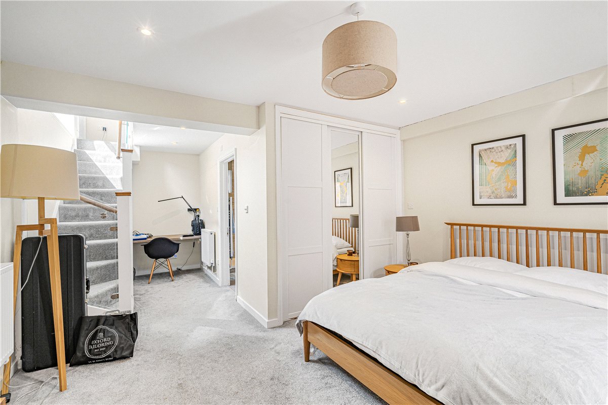 1 bedroom Flat, Walton Crescent, Oxford, OX1 - , Image 9