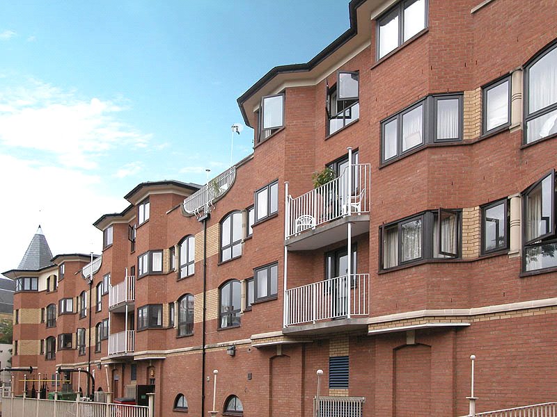 2 bedroom Flat, The Chilterns, Gloucester Green, OX1 - 