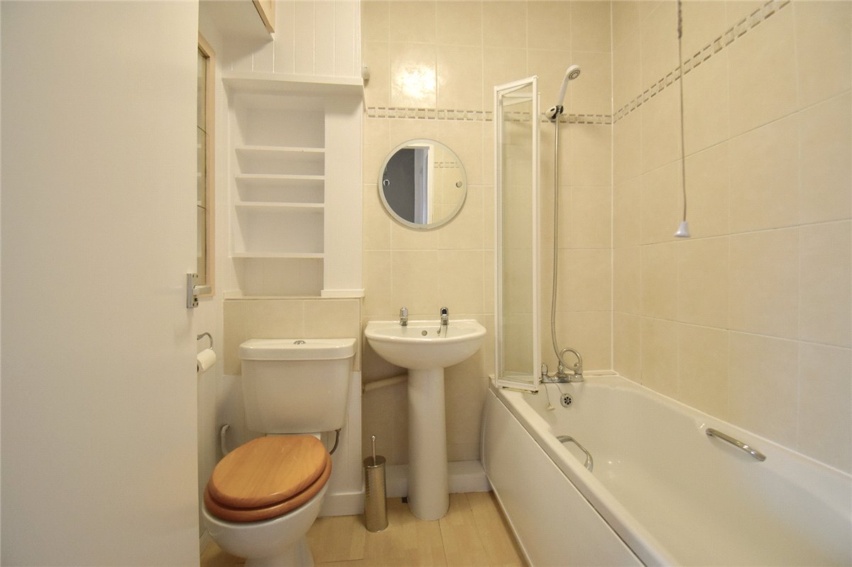 2 bedroom House, Gayton Close, Trumpington, CB2 - Available, Image 4