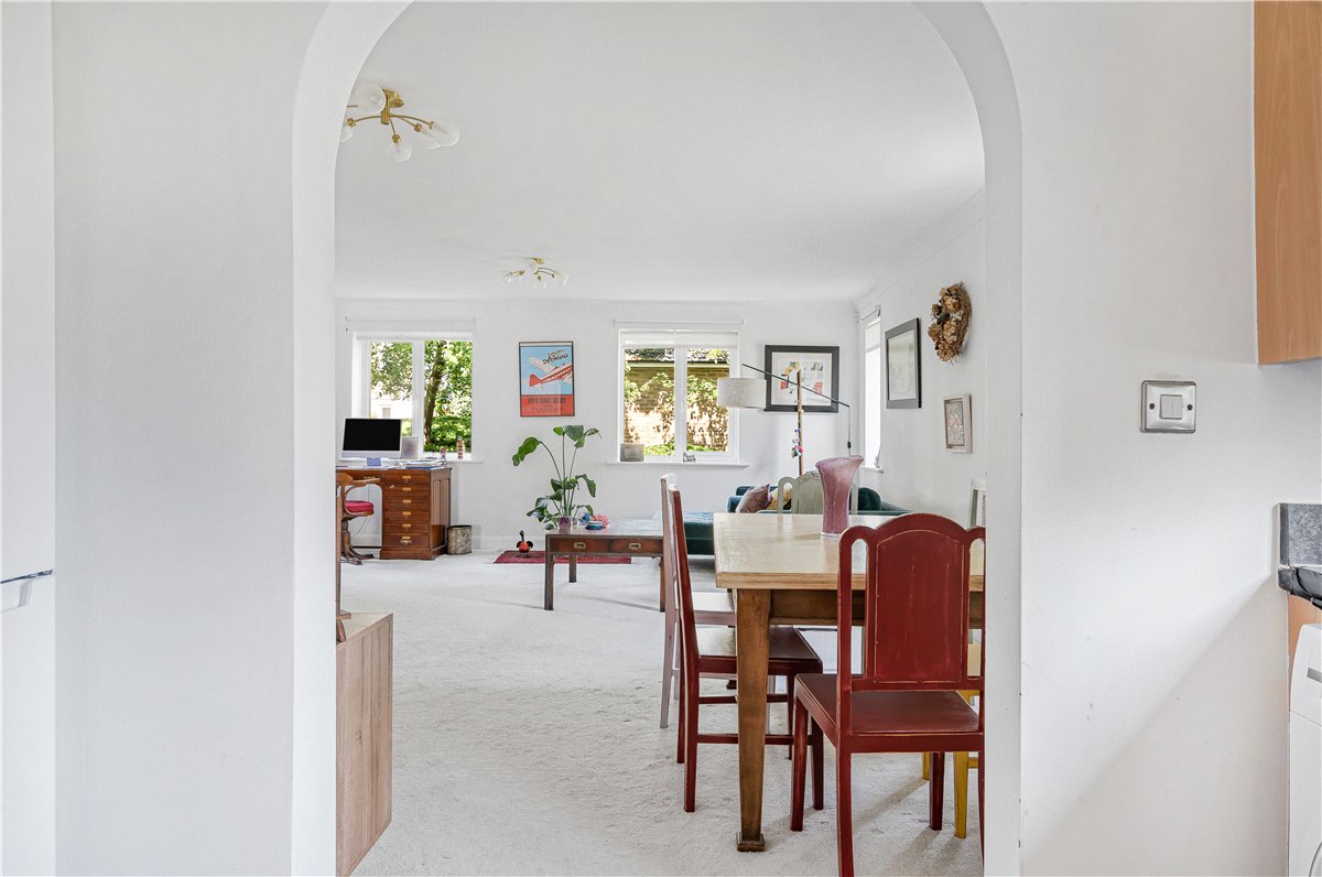 3 bedroom Flat, Frenchay Road, Oxford, OX2 - Available, Image 2