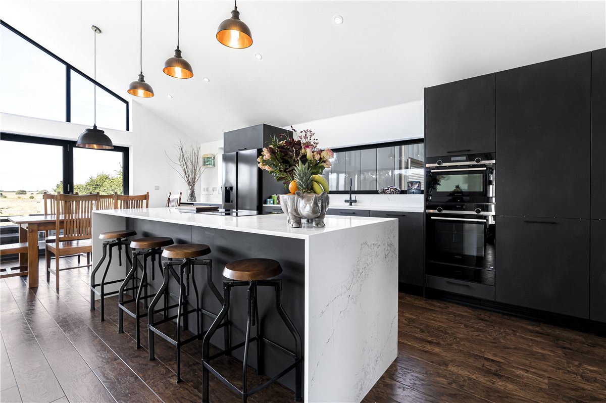 3 bedroom Barn Conversion, Rectory Road, Great Haseley, OX44 - Available, Image 21