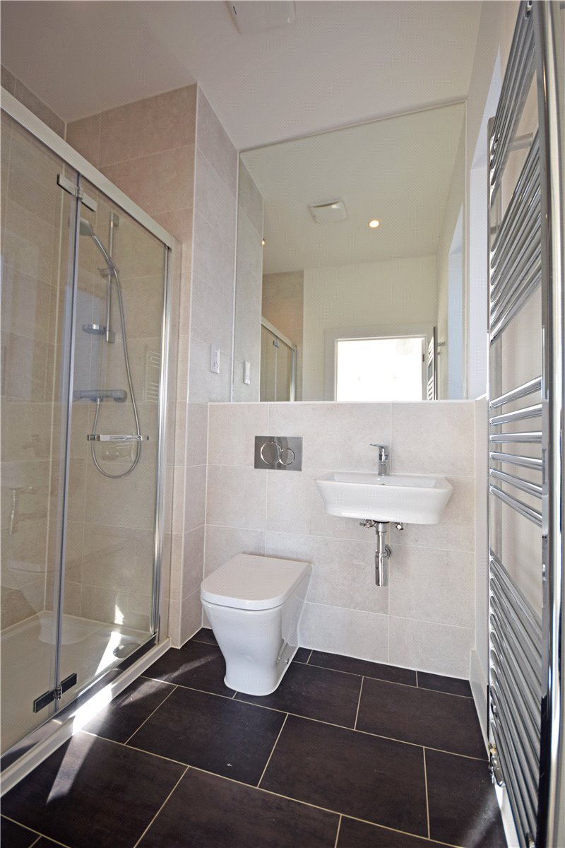 3 bedroom House, Lilywhite Drive, Cambridge, CB4 - , Image 11