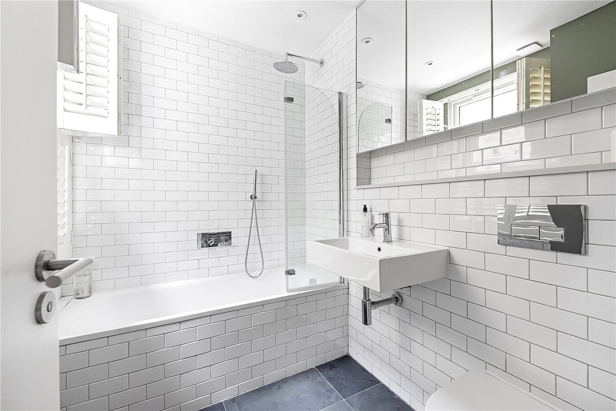 2 bedroom Flat, Renmuir Street, London, SW17 - Available, Image 9