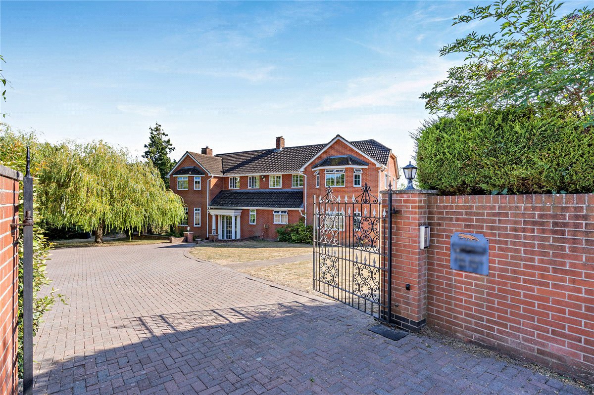 5 bedroom House, Fox's Lane, Kingsclere, RG20 - Available, Image 3