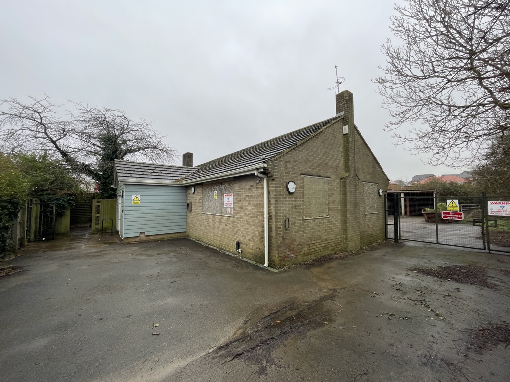 0.73 acres Development Land, Highworth Road, Faringdon, SN7 - , Image 3