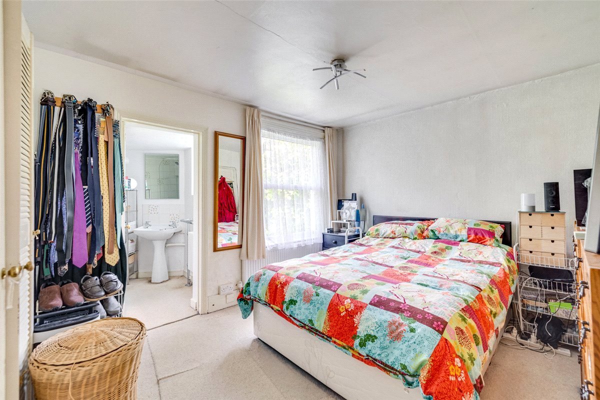 2 bedroom Cottage, Archway Street, London, SW13 - Available, Image 3