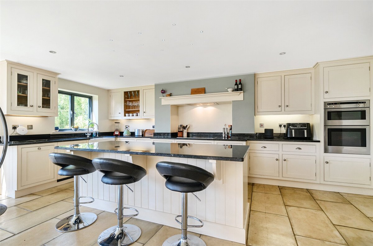 5 bedroom House, Studley Corner, Studley, SN11 - Sold, Image 8