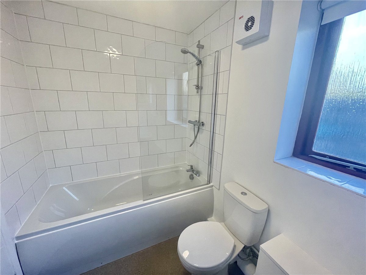 1 bedroom House, Sallow Close, Bicester, OX26 - Let Agreed, Image 6