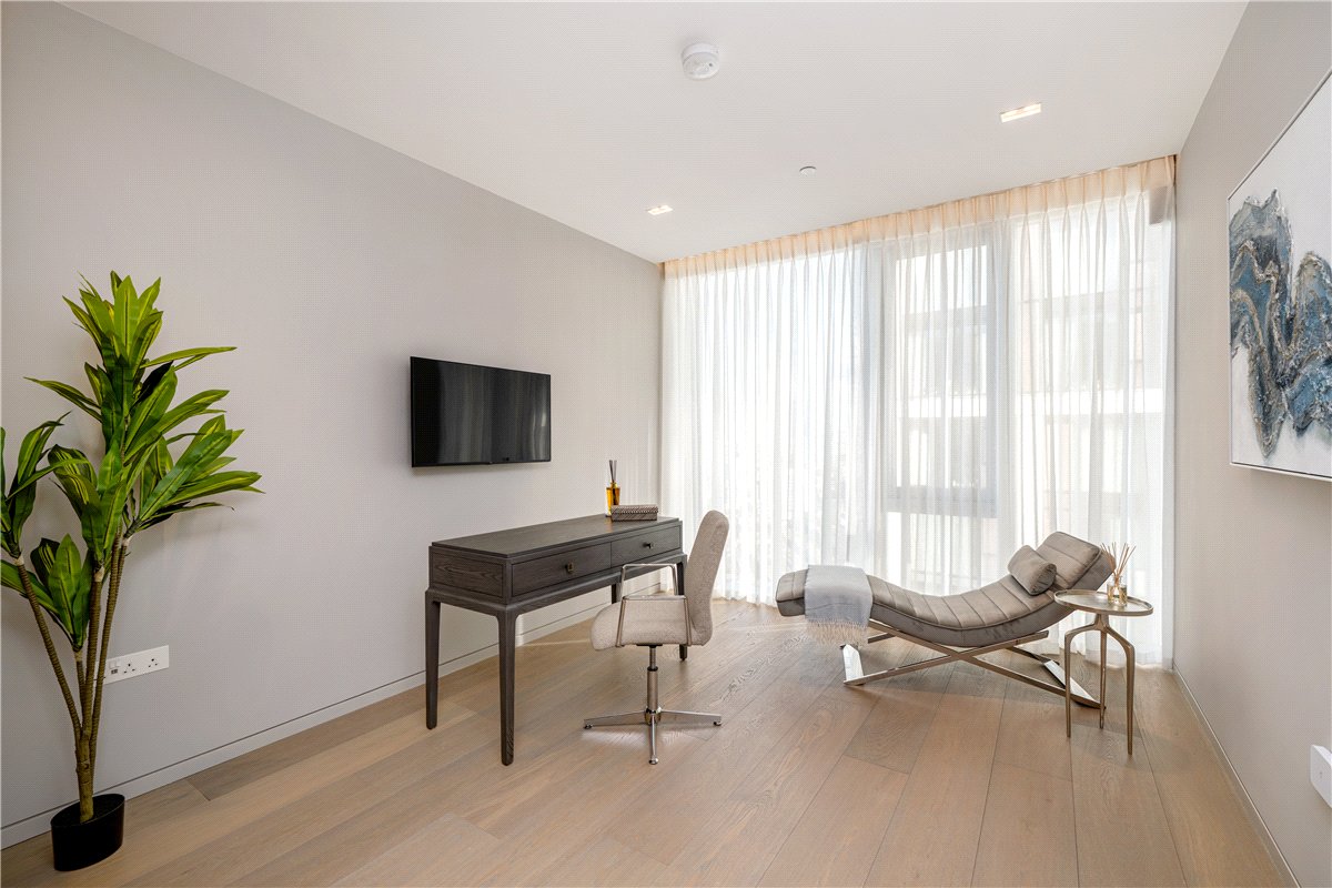 5 bedroom Maisonette, Casson Square, London, SE1 - Available, Image 13