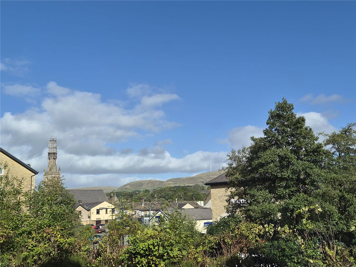 1 bedroom Flat, Square Street, Ramsbottom, BL0 - Available, Image 10