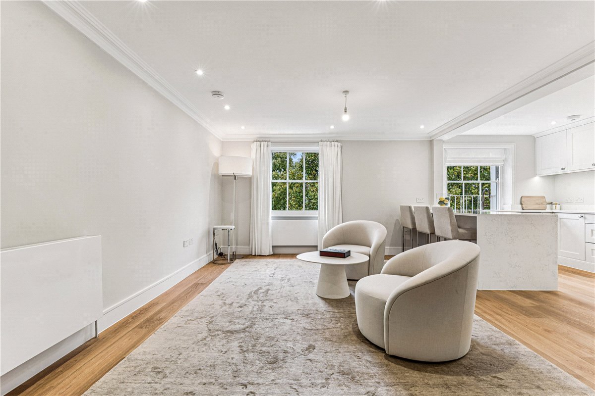 2 bedroom Flat, Warwick Square, London, SW1V - Available, Image 1