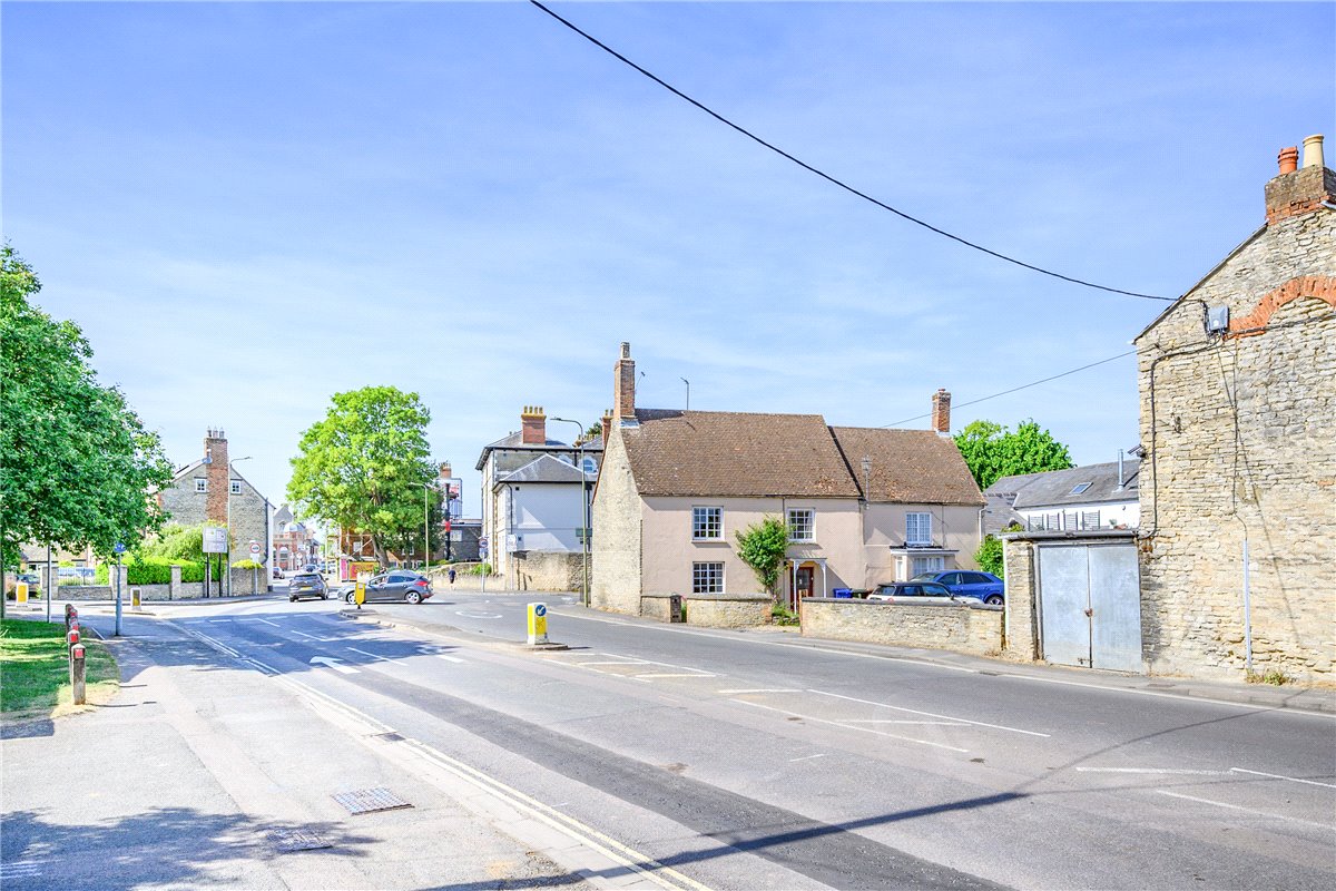 0 bedroom Residential, London Road, Bicester, OX26 - Sold, Image 3