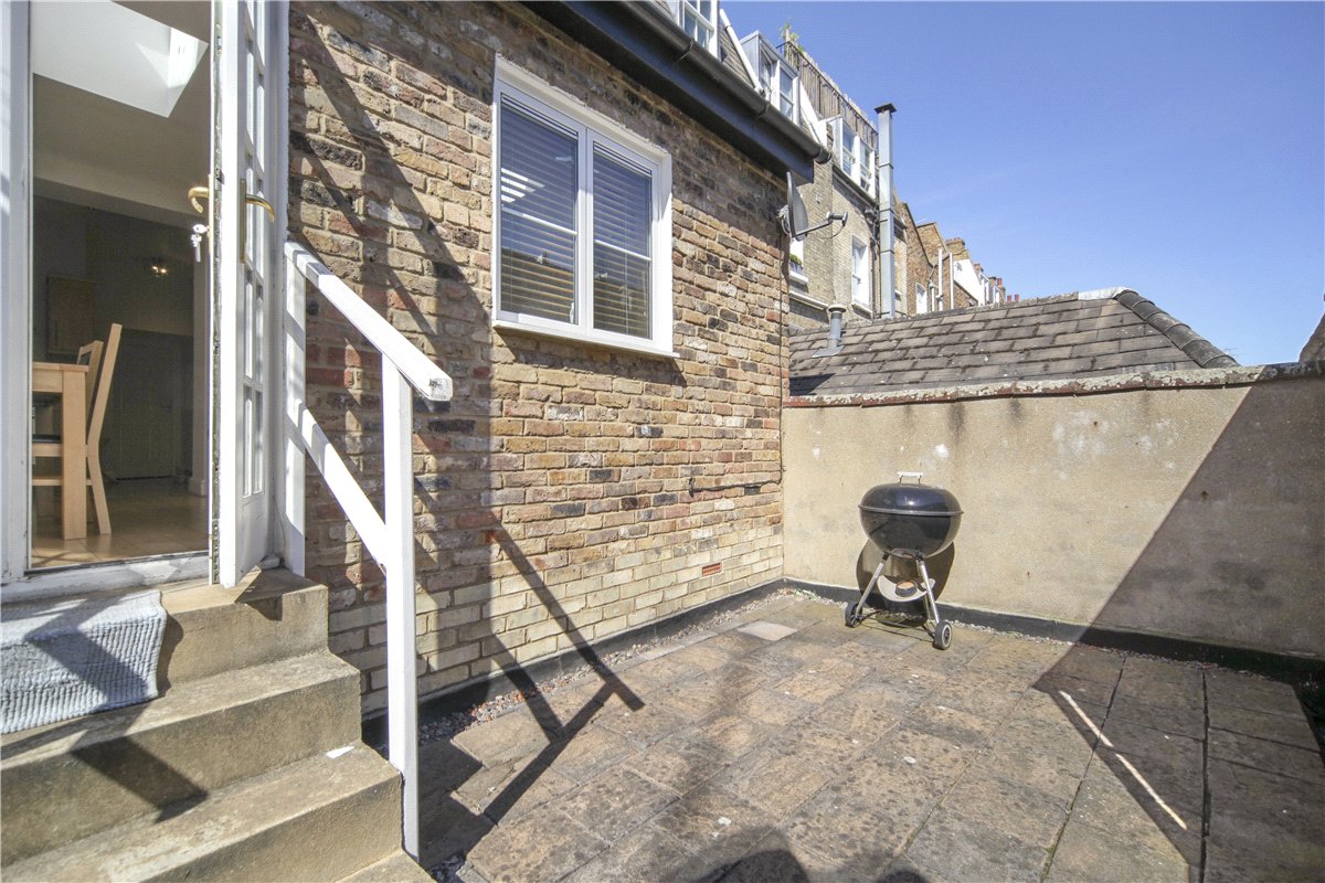 2 bedroom Flat, Westbourne Park Road, Bayswater, W2 - Available, Image 3