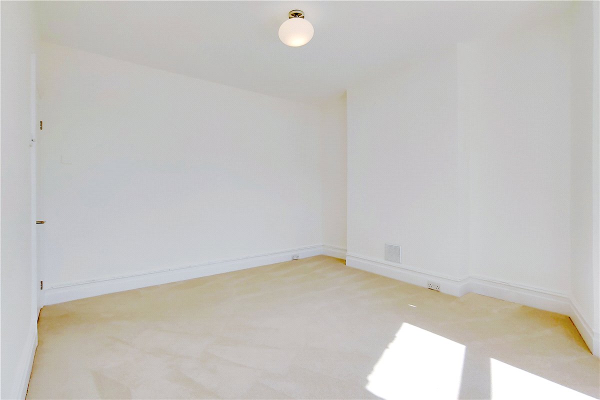 3 bedroom Flat, Kenyon Street, Fulham, SW6 - , Image 12