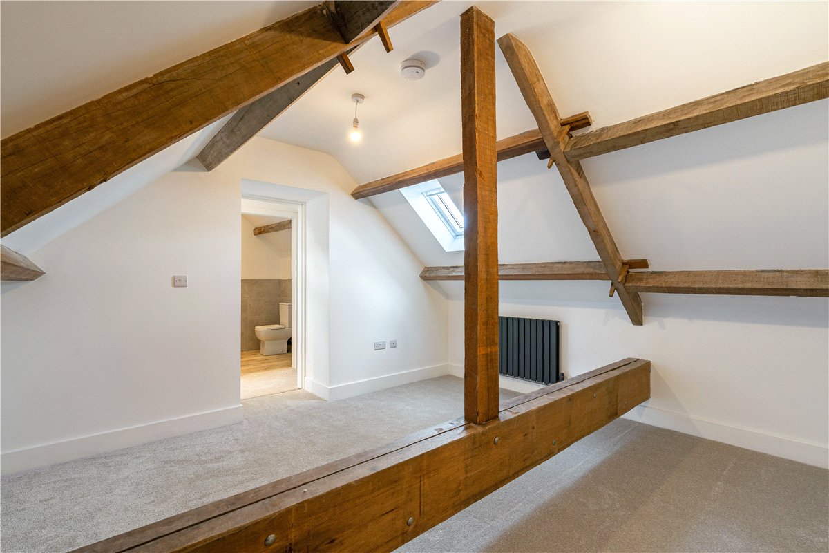 4 bedroom Cottage, Sycamore Barn, Camela Lane, Camblesforth, YO8 - Available, Image 8