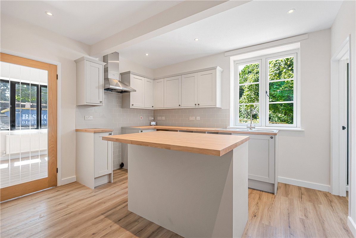 3 bedroom House, Hemel Hempstead Road, Redbourn, AL3 - Available, Image 15