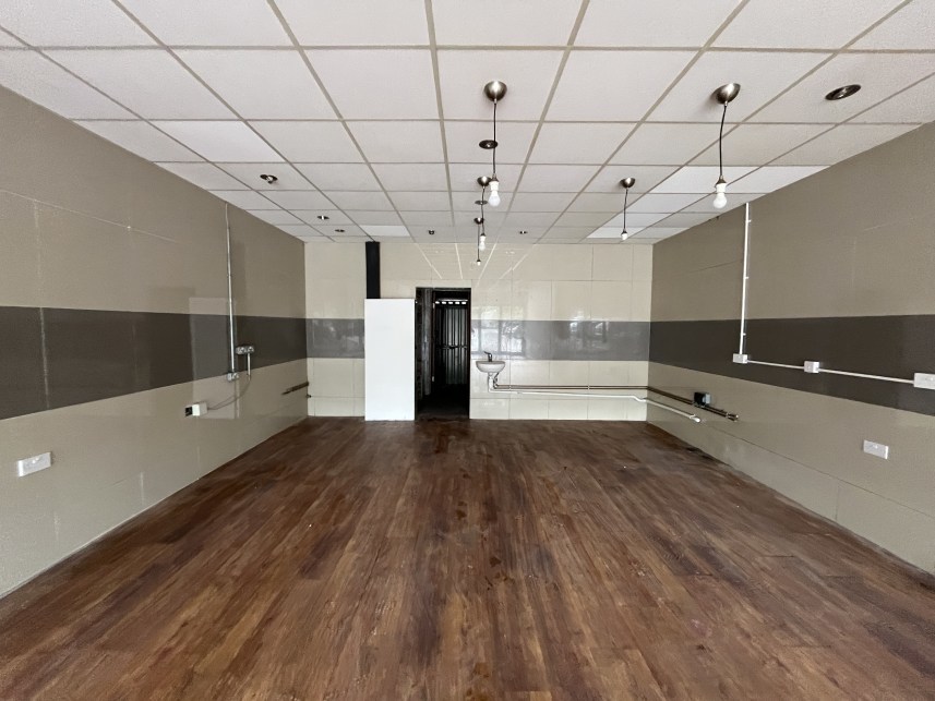 735 to 1437 Sq Ft, 1- 2 Ellendune Shopping Centre, Swindon, SN4 - Available, Image 2