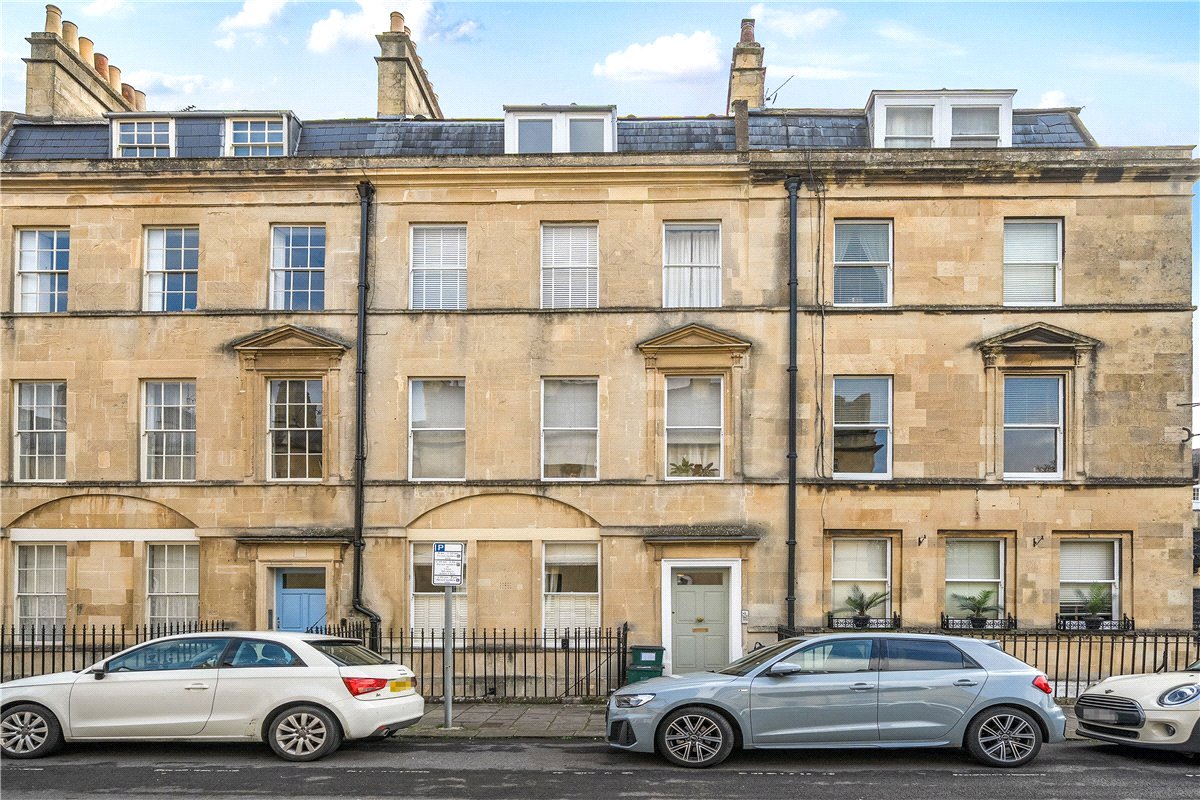 1 bedroom Flat, Daniel Street, Bath, BA2 - Let Agreed