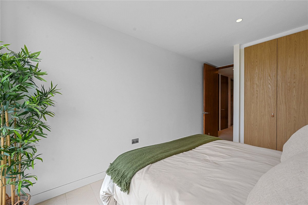 3 bedroom Flat, Latitude House, Oval Road, NW1 - Available, Image 6