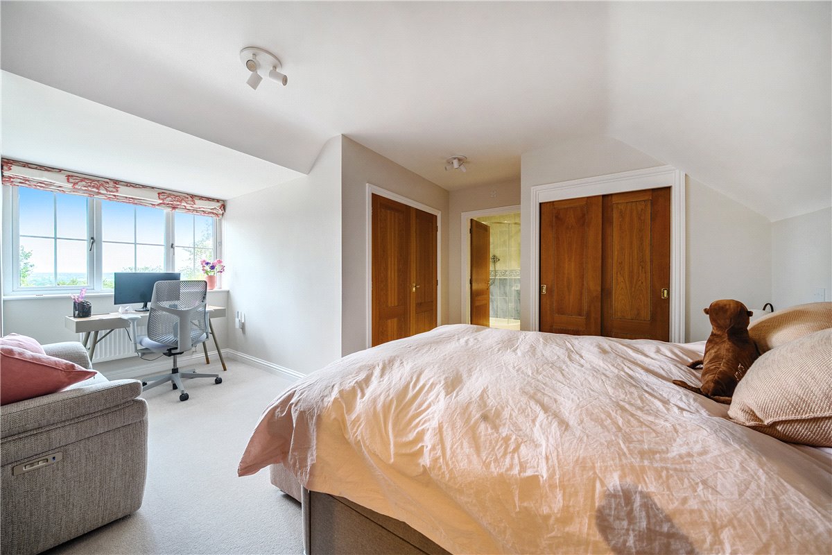 3 bedroom Flat, Woodridge, Newbury, RG14 - , Image 7
