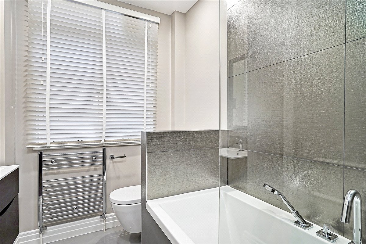 3 bedroom Flat, Grosvenor Square, Mayfair, W1K - Available, Image 1
