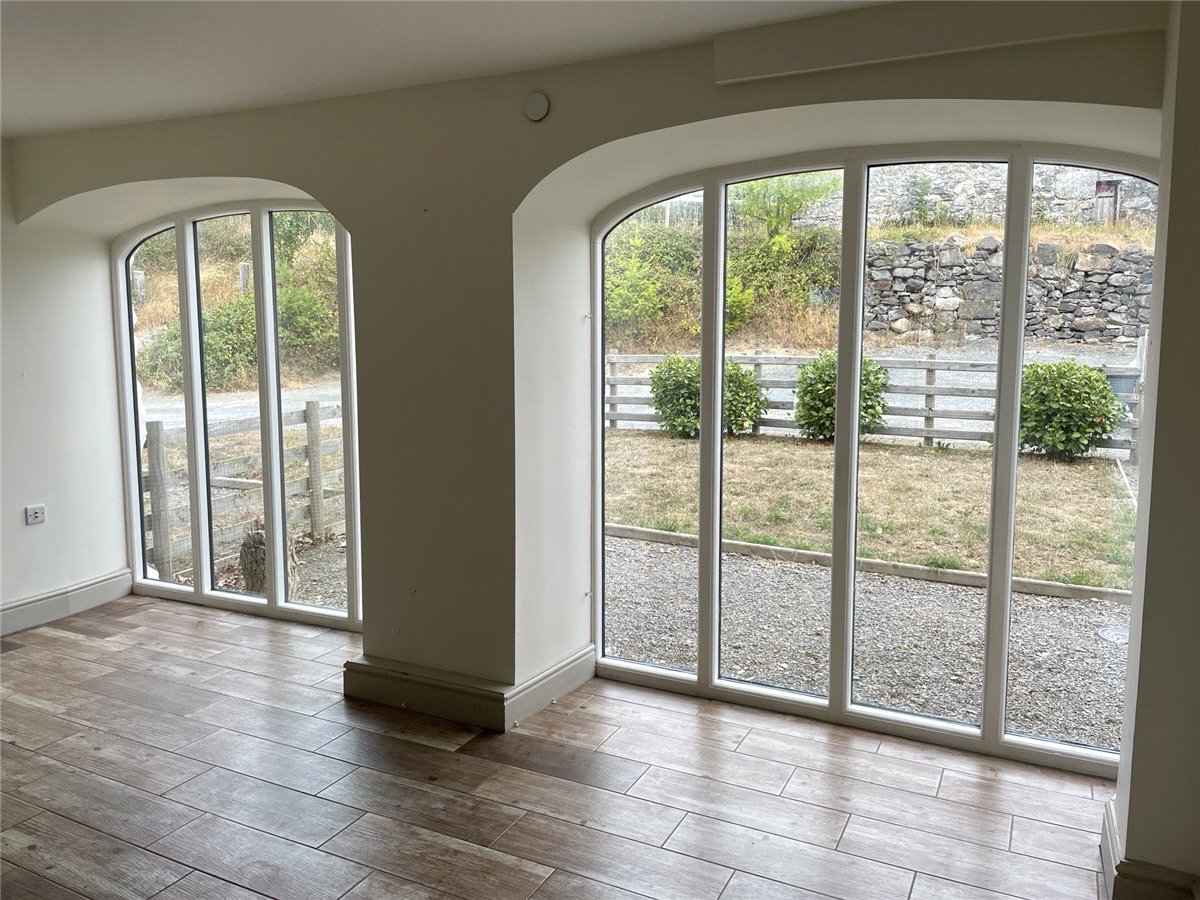 3 bedroom Barn Conversion, Ffordd Bodnant Uchaf, Eglwysbach, LL28 - Available, Image 7