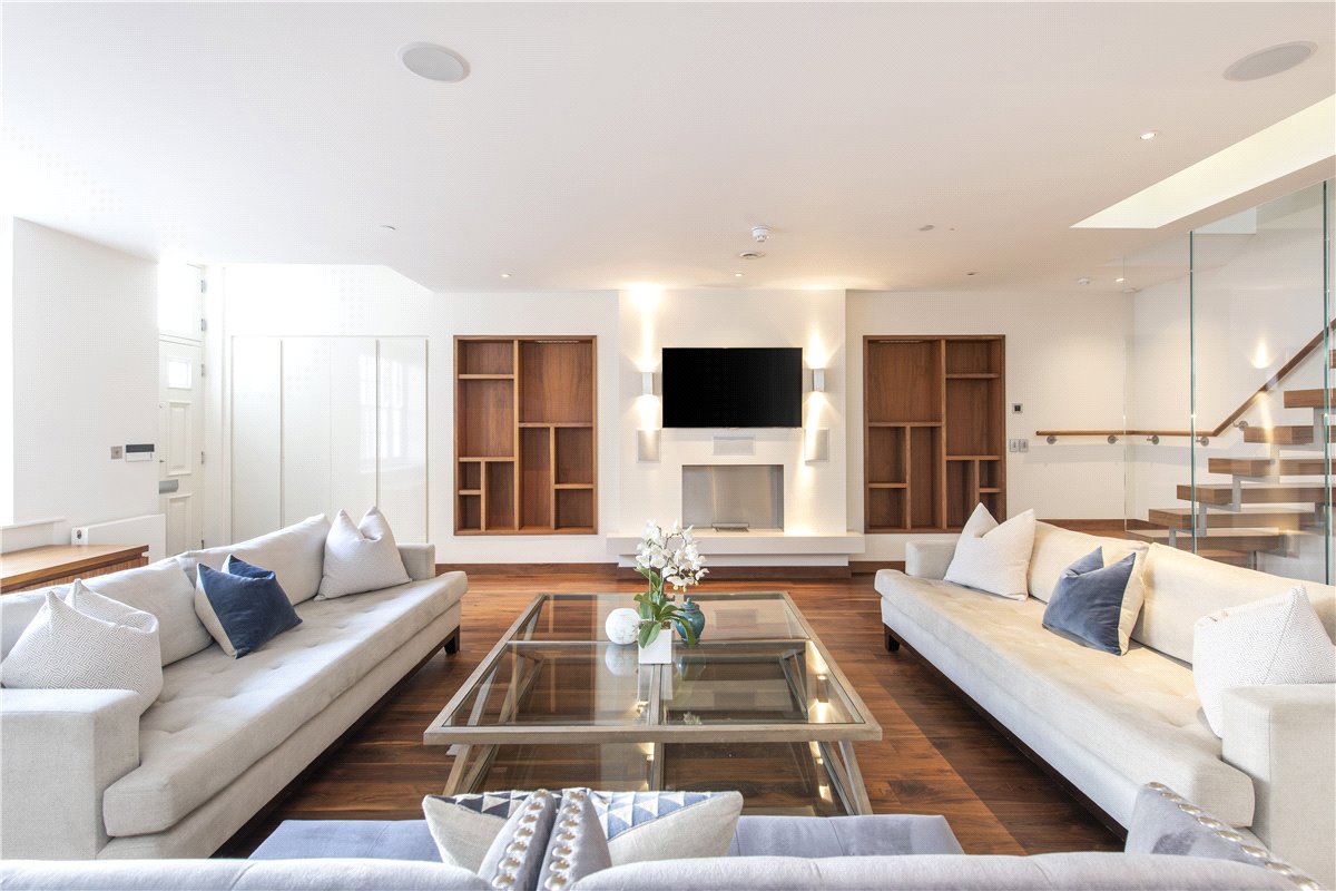 3 bedroom House, Wilton Row, Knightsbridge, SW1X - Available, Image 20