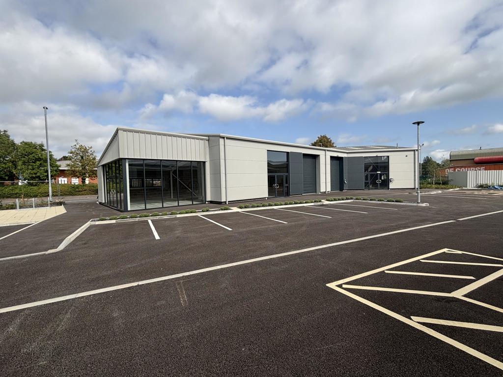 163 to 277 Sq M, Tapstone Road, Chard, TA20 - Available, Image 13