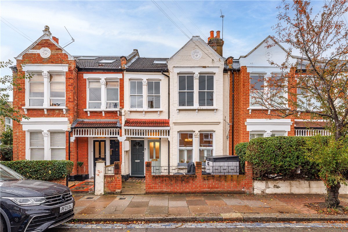 2 bedroom Flat, Astonville Street, London, SW18 - Available, Image 1