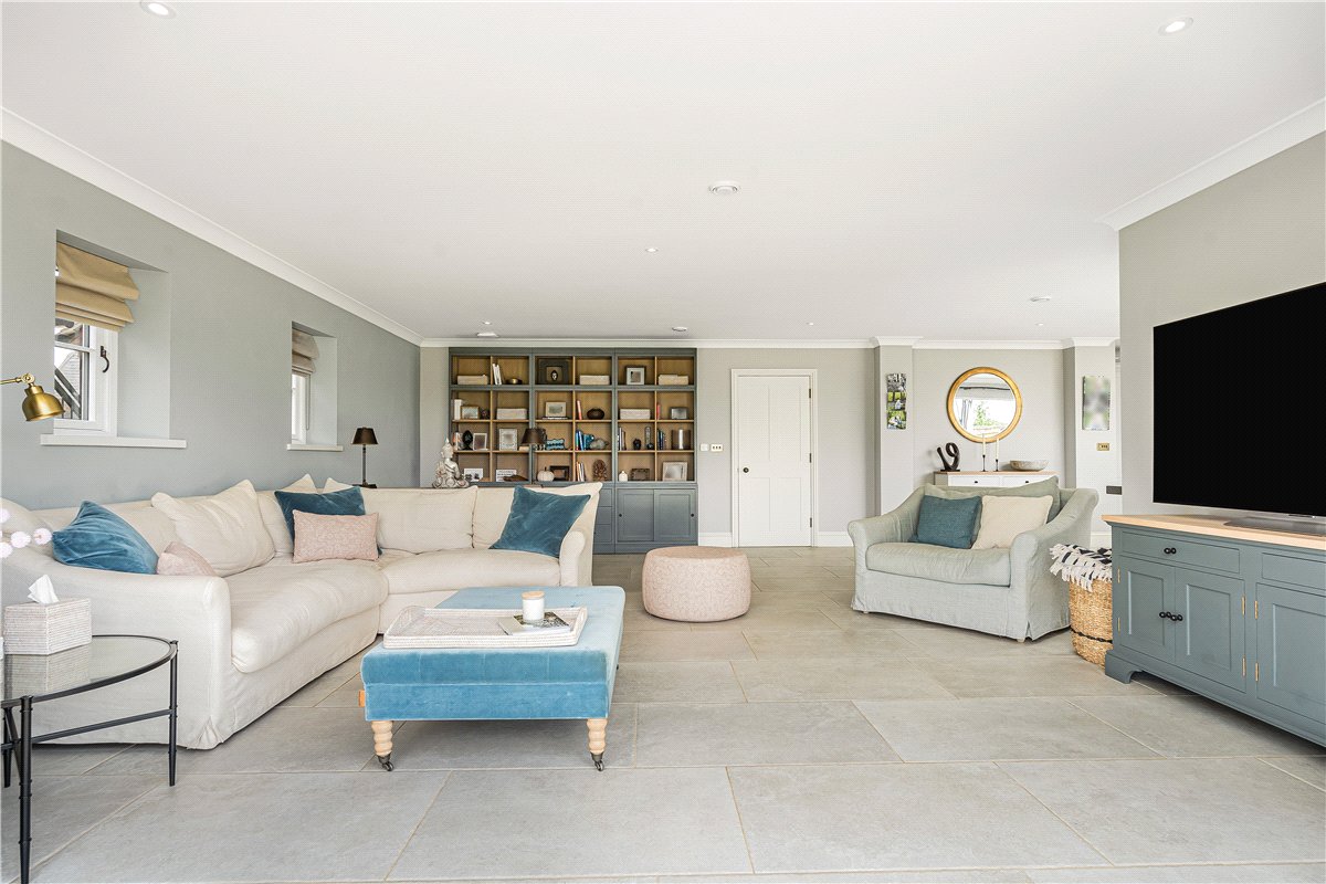 6 bedroom House, Lower End, Alvescot, OX18 - Available, Image 5