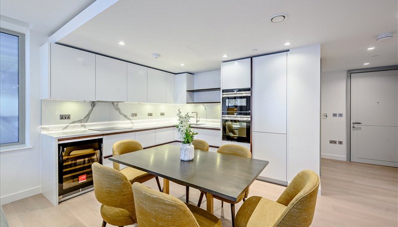 3 bedroom Flat, Edgware Road, London, W2 - Available, Image 8