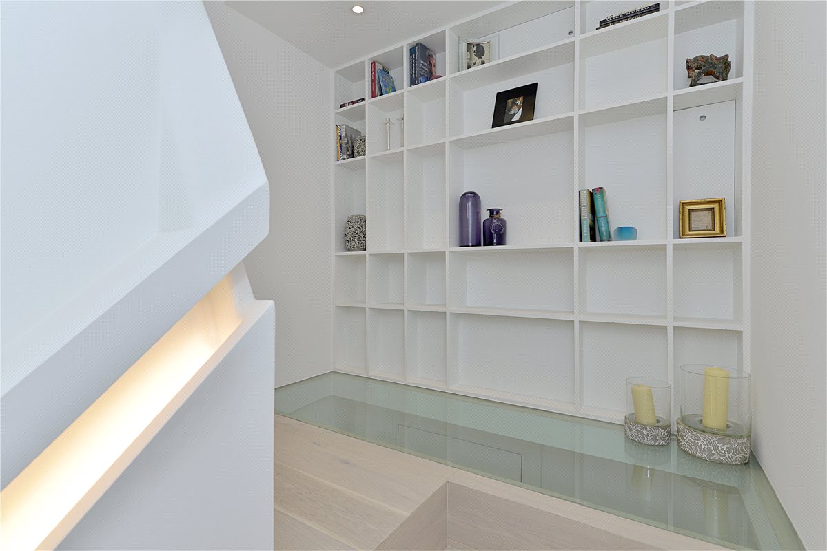 2 bedroom Flat, Green Street, Mayfair, W1K - Let Agreed, Image 7