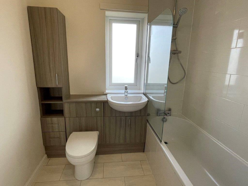 3 bedroom House, School Road, Wales, S26 - Available, Image 6