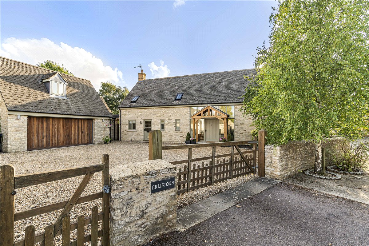 4 bedroom House, Shepherds Close, Weston-on-the-Green, OX25 - Sold, Image 1